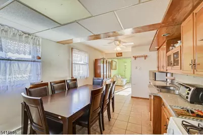 99 Elmhurst Ave, Woodbridge Township, NJ 08830 - Photo 7