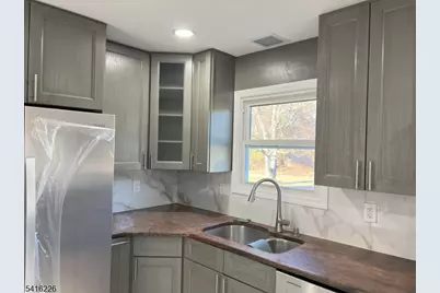 15B Delar Pkwy, Franklin Township, NJ 08823 - Photo 21