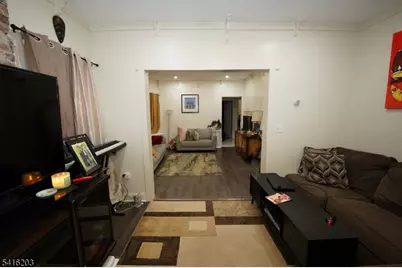 183 N Munn Ave, East Orange, NJ 07017 - Photo 17