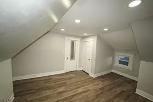 183 N Munn Ave, East Orange, NJ 07017 - Photo 11