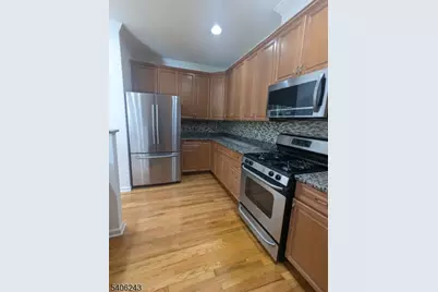 200 Burnett Ave #3, Maplewood, NJ 07040 - Photo 11