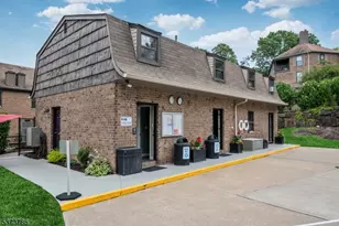 181 Long Hill Rd, Little Falls Township, NJ 07424 - Photo 25