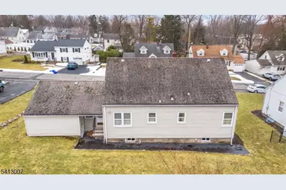 33 Laurel Place, West Caldwell, NJ 07006 - Photo 29