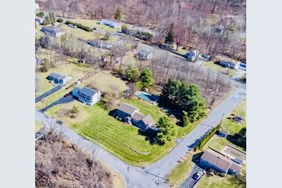 10 Peary Dr, Vernon Twp., NJ 07461 - Photo 39