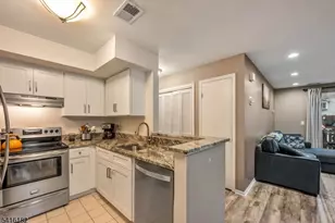 49 Sage Ct, Bedminster Township, NJ 07921 - Photo 13