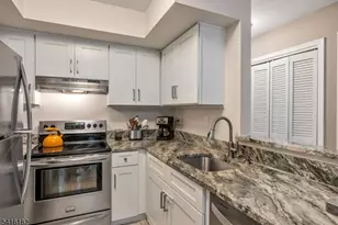 49 Sage Ct, Bedminster Township, NJ 07921 - Photo 15