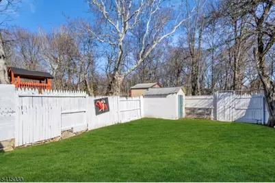 126 Princeton Ave, Dover, NJ 07801 - Photo 35