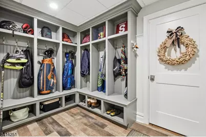 107 Longview Ave, Chatham Township, NJ 07928 - Photo 41