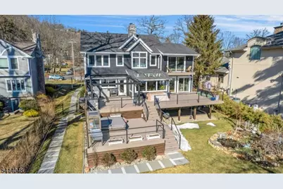 586 W Shore Trl, Sparta Township, NJ 07871 - Photo 33