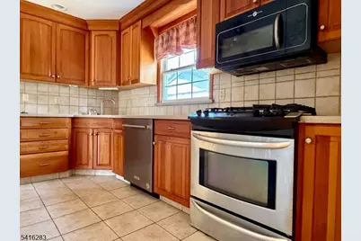 210 Burns Way, Fanwood, NJ 07023 - Photo 9