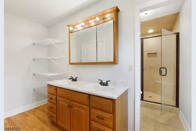 242 Powderhorn Drive, Lopatcong Township, NJ 08865 - Photo 23