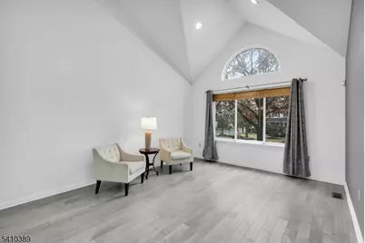 450 Vanderveer Rd, Bridgewater, NJ 08807 - Photo 13