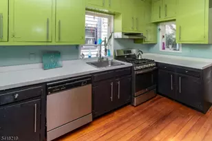 69 York St, Lambertville, NJ 08530 - Photo 23