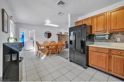 3 Midland Rd, Montville Township, NJ 07045 - Photo 9