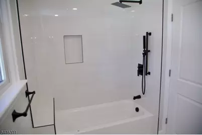 3 Cambridge Rd, East Hanover Township, NJ 07936 - Photo 25