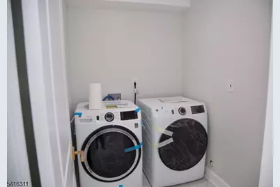 3 Cambridge Rd, East Hanover Township, NJ 07936 - Photo 13