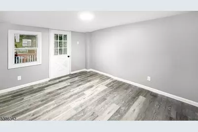 208 Fayette Ave, Wayne, NJ 07470 - Photo 7