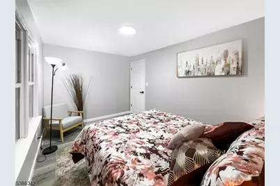 208 Fayette Ave, Wayne, NJ 07470 - Photo 13