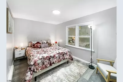 208 Fayette Ave, Wayne, NJ 07470 - Photo 11