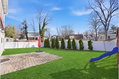 44 Manor Rd, Livingston, NJ 07039 - Photo 41