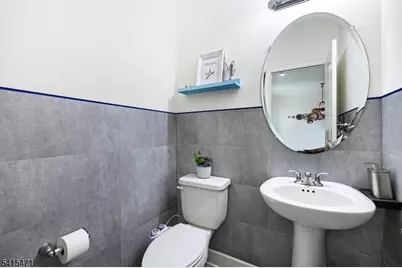 8 Watersedge Dr, Parsippany, NJ 07005 - Photo 25