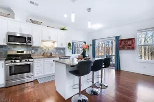 8 Watersedge Dr, Parsippany, NJ 07005 - Photo 19