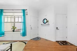 8 Watersedge Dr, Parsippany, NJ 07005 - Photo 7