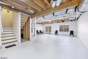 8 Watersedge Dr, Parsippany, NJ 07005 - Photo 39