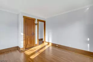 1 Perry Pl, Springfield, NJ 07081 - Photo 11