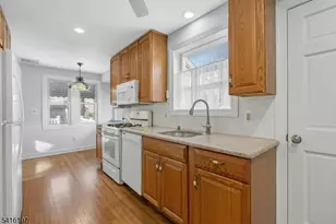 1 Perry Pl, Springfield, NJ 07081 - Photo 17