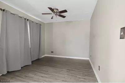 1150-1190 W St George B46B046 #B46, Linden, NJ 07036 - Photo 7