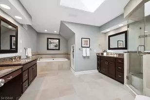 7 Robin Ct, Chester, NJ 07930 - Photo 25