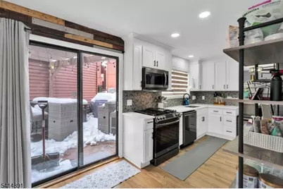 106 Frogtown Rd, Rockaway Township, NJ 07866 - Photo 17