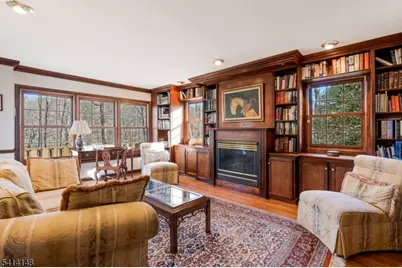 2 Forest View Dr, Chester, NJ 07930 - Photo 7