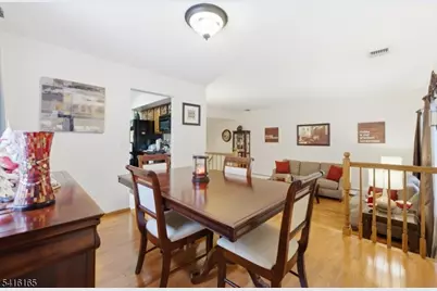 4 Faesch Ct, Rockaway Township, NJ 07866 - Photo 7