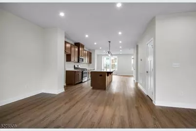 11 Peckwell St, Mount Olive, NJ 07828 - Photo 5