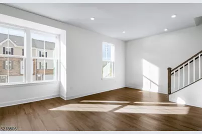 11 Peckwell St, Mount Olive, NJ 07828 - Photo 7