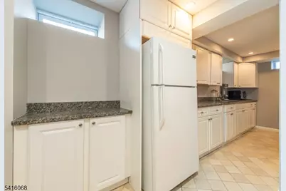 18 Stonycroft Rd, Wayne, NJ 07470 - Photo 31