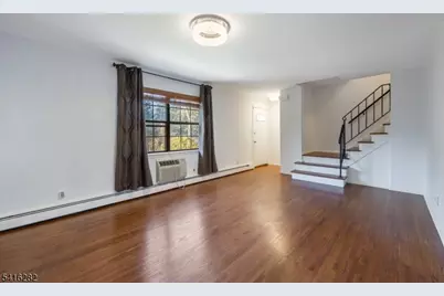 768 Springfield Ave Apt E4, Summit, NJ 07901 - Photo 11