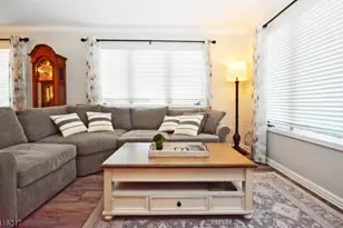 13 Troon Terrace, Clinton Township, NJ 08801 - Photo 3