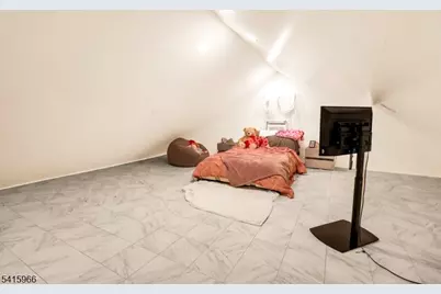 34 Cleveland Ave, Newark, NJ 07106 - Photo 17