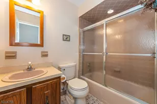 6 Darlene Ct, Randolph Township, NJ 07869 - Photo 25