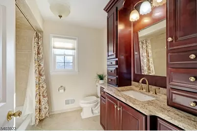 70 Tiffany Dr, East Hanover Township, NJ 07936 - Photo 17