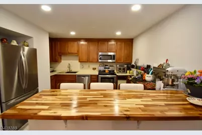 10 Amherst Ct, Hamburg, NJ 07419 - Photo 7