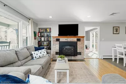 8 S White Birch Ter, Sparta Township, NJ 07871 - Photo 5