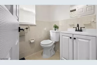 87 Chadwick Ave, Newark, NJ 07108 - Photo 7