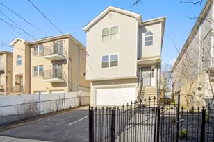 87 Chadwick Ave, Newark, NJ 07108 - Photo 35