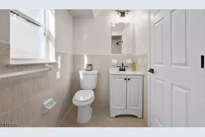 87 Chadwick Ave, Newark, NJ 07108 - Photo 31