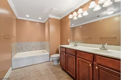 408 Donato Cir, Scotch Plains Township, NJ 07076 - Photo 23