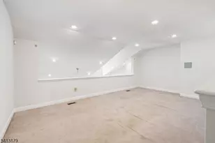 408 Donato Cir, Scotch Plains Township, NJ 07076 - Photo 19